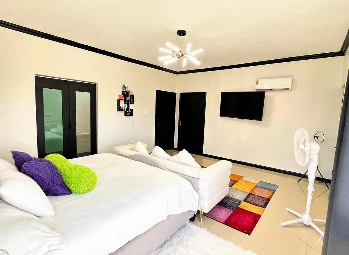 Where Luxury Meet Comfort Kupuis Jamaika